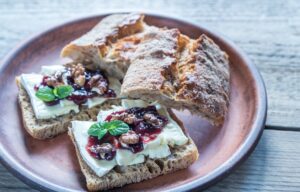 Bread with brie and jam